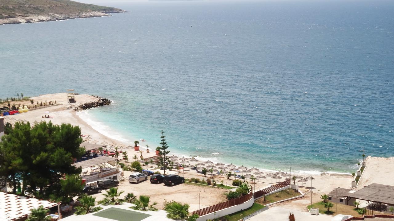 Apartments In White Residence Sarandë Buitenkant foto